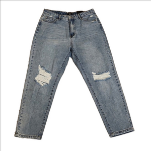 NWT Womens MISSGUIDED Riot high rise distressed mom jeans size 10S.